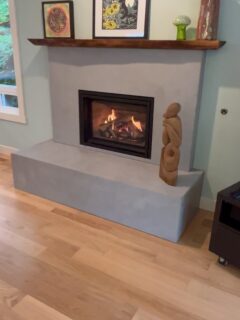 Obsessed with this cast concrete fireplace crafted by @packerconcretedesign and @steadfast_remodel_llc
More project pics coming soon!